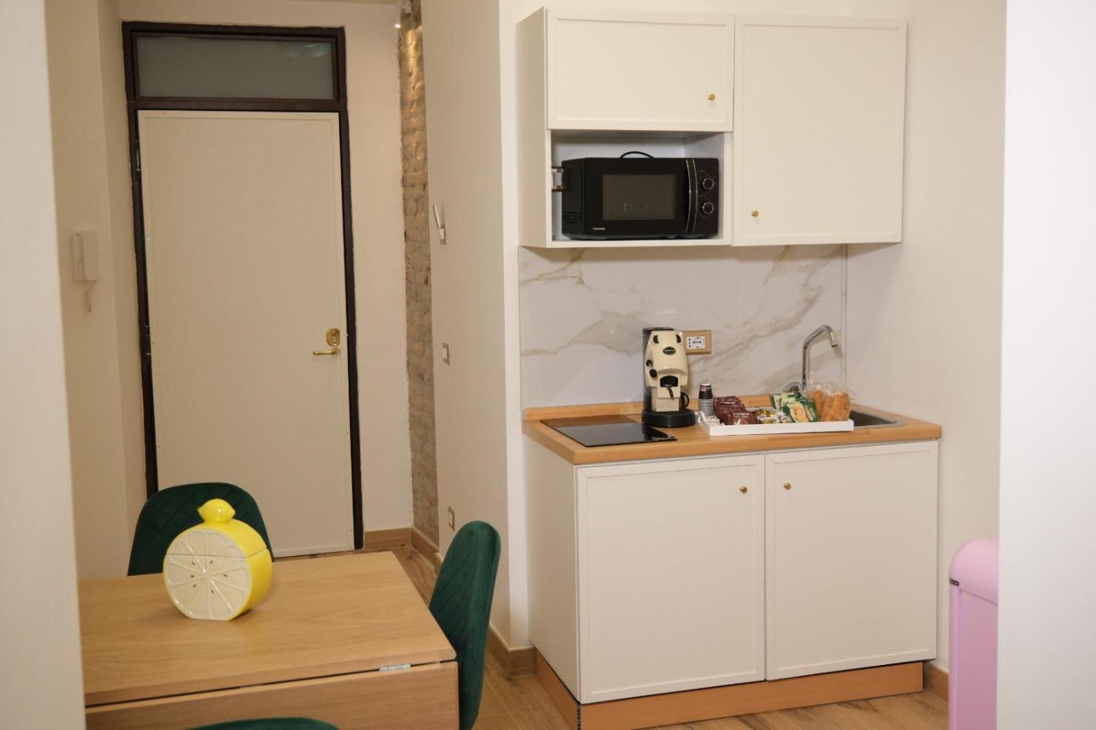 Relais Cristallini Наполи Екстериор снимка