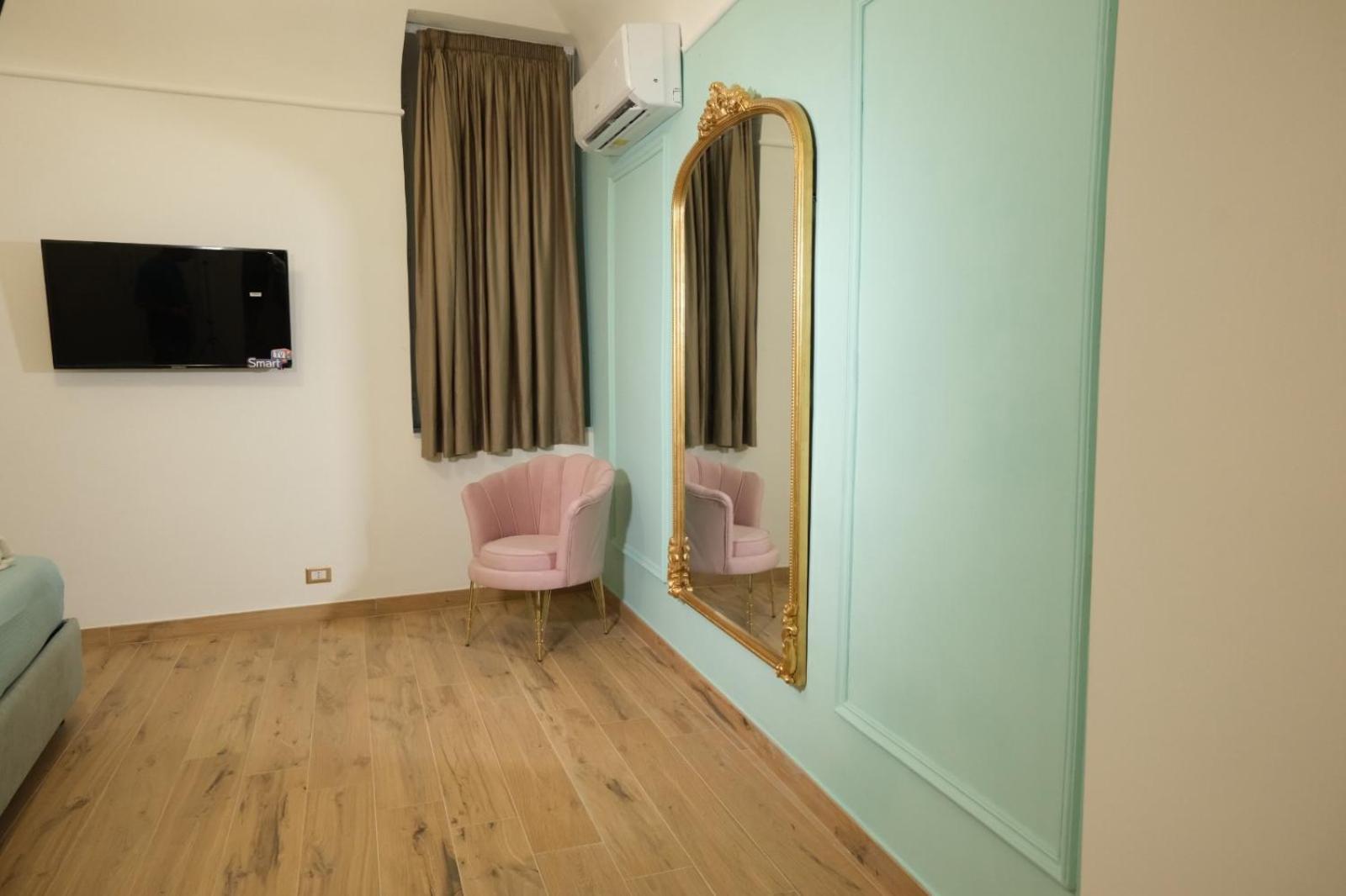 Relais Cristallini Наполи Екстериор снимка