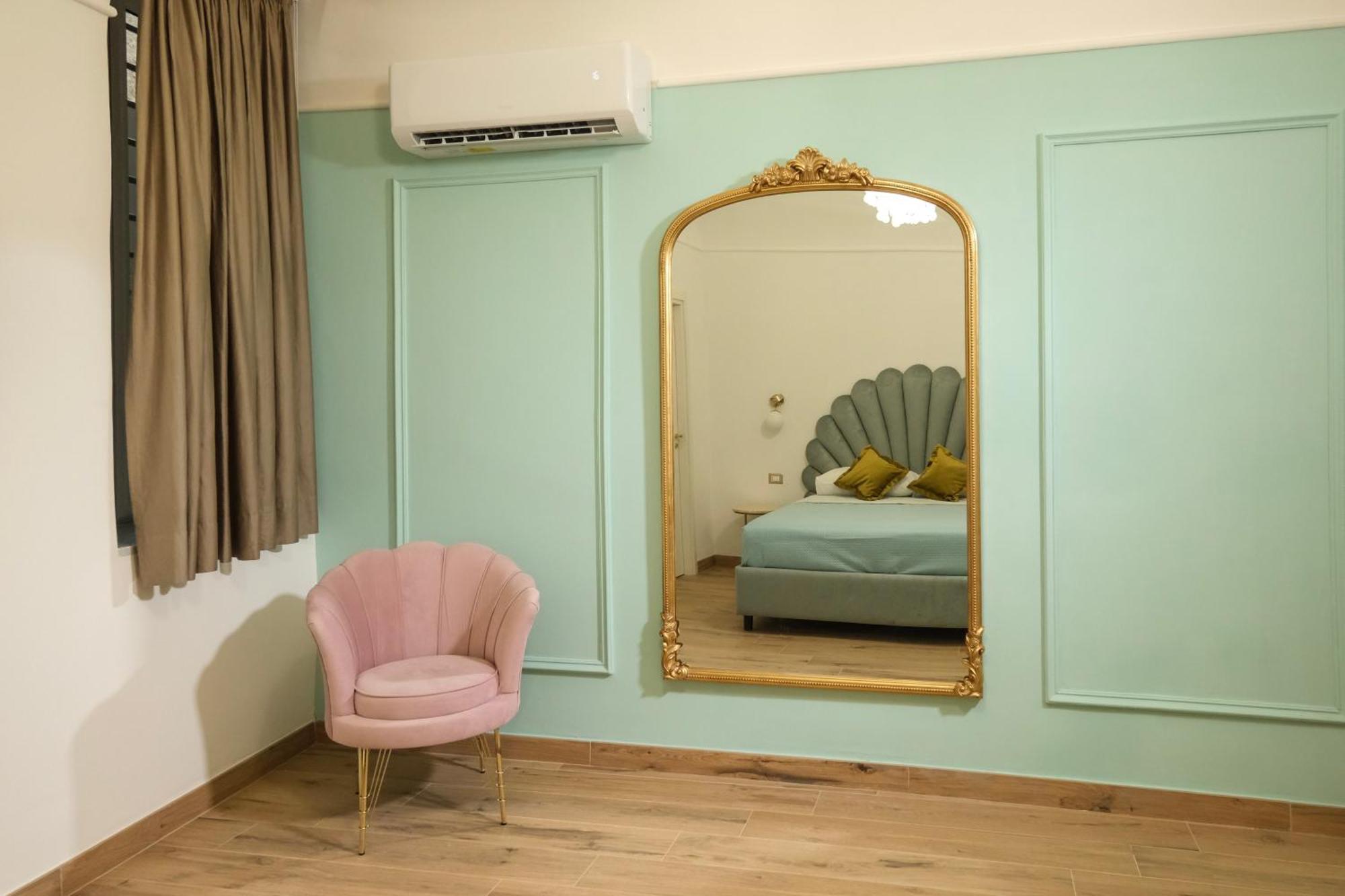 Relais Cristallini Наполи Екстериор снимка